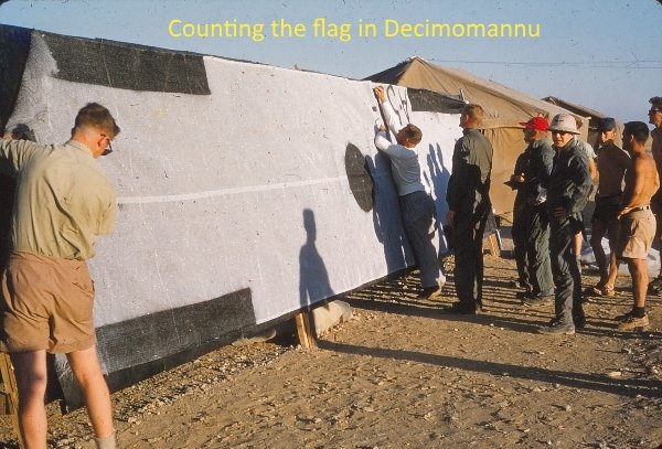 flag_deci_sm.jpg