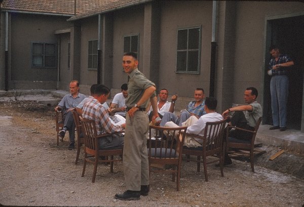 unknown_group3.jpg